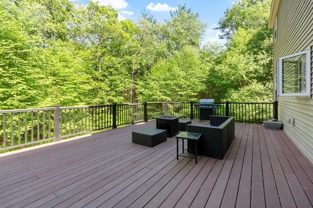 1132 Doe Valley Rd, Athol, MA 01331