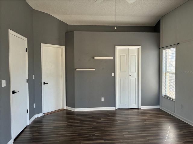 5841 DORHAM PLACE, Wesley Chapel, FL 33545