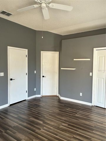 5841 DORHAM PLACE, Wesley Chapel, FL 33545