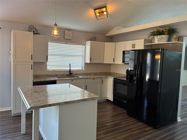 5841 DORHAM PLACE, Wesley Chapel, FL 33545