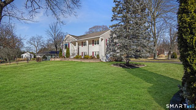 997 Meriden Avenue, Southington, CT 06489