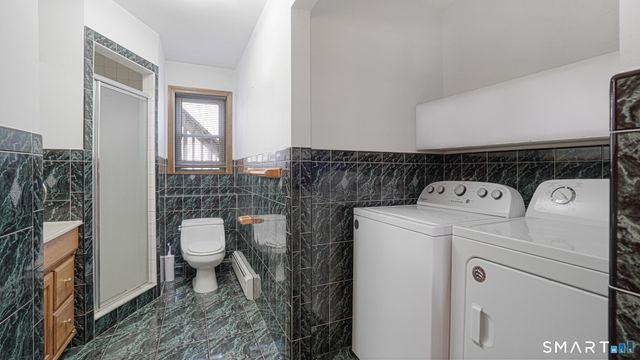 997 Meriden Avenue, Southington, CT 06489