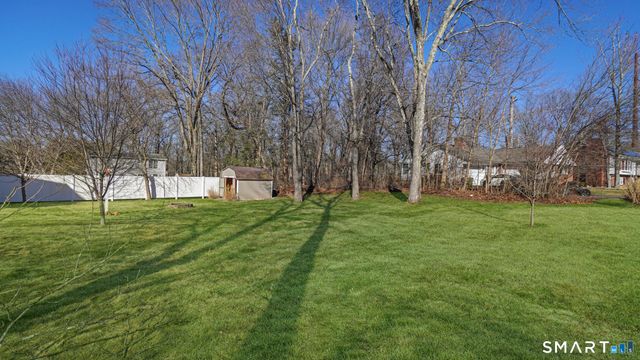 997 Meriden Avenue, Southington, CT 06489