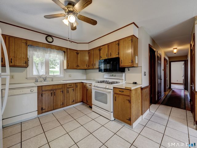 222 Maplewood Avenue, Torrington, CT 06790