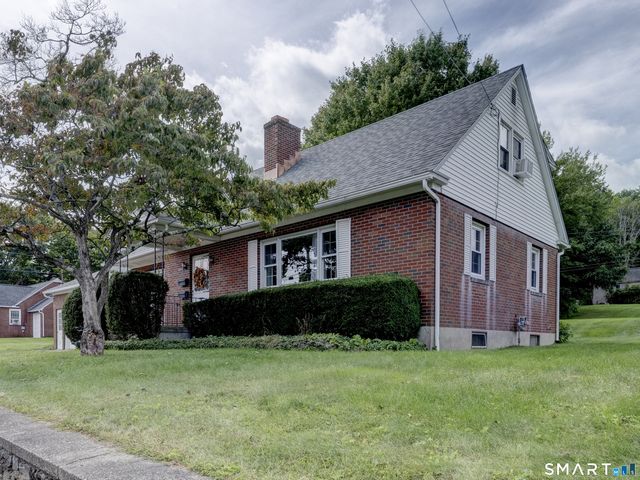 222 Maplewood Avenue, Torrington, CT 06790