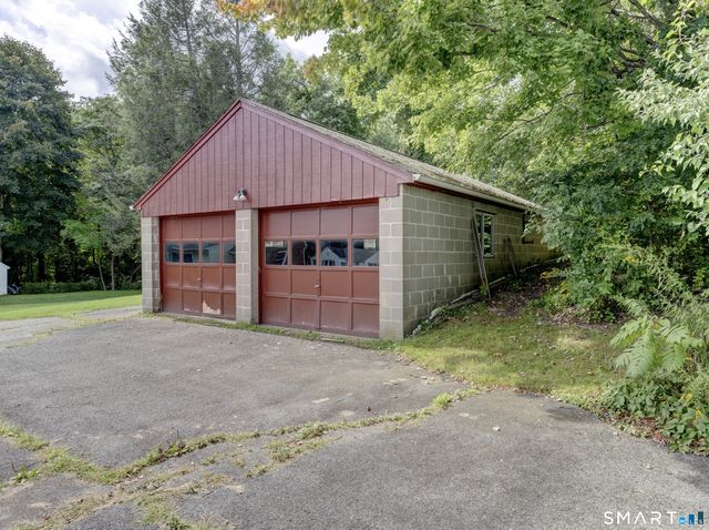 222 Maplewood Avenue, Torrington, CT 06790