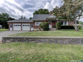 222 Maplewood Avenue, Torrington, CT 06790