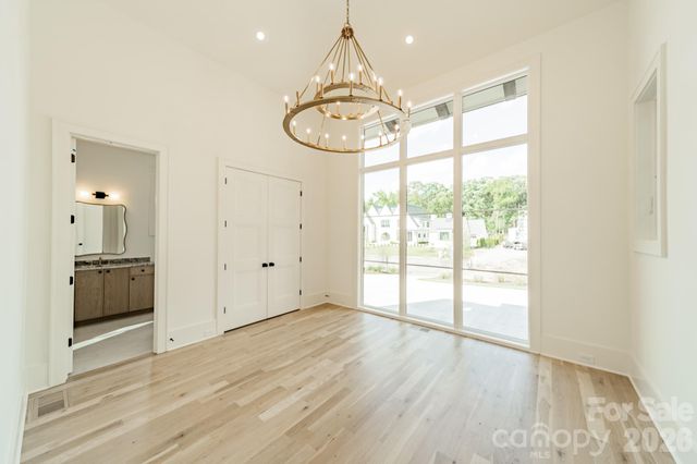 8022 Litaker Manor Court, Charlotte, NC 28270