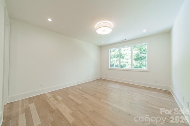 8022 Litaker Manor Court, Charlotte, NC 28270