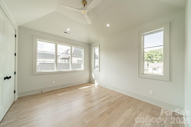 8022 Litaker Manor Court, Charlotte, NC 28270
