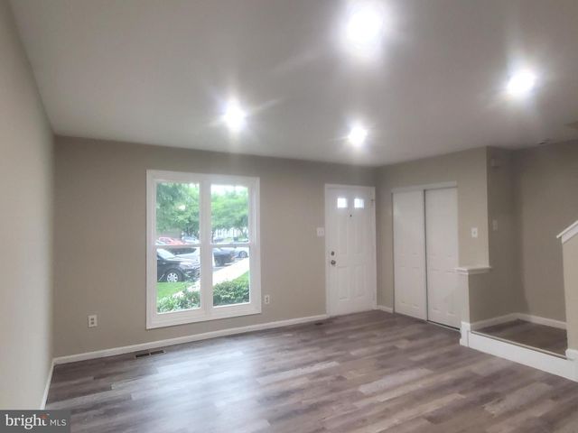 14813 HAMMERSMITH CIR, Silver Spring, MD 20906