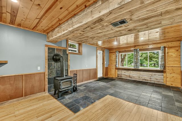3935 Kahoun Court SE, Rochester, MN 55904