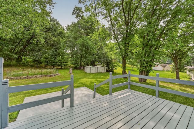 3935 Kahoun Court SE, Rochester, MN 55904