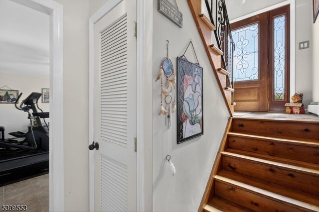 29 Newman Rd, Wantage Twp., NJ 07461