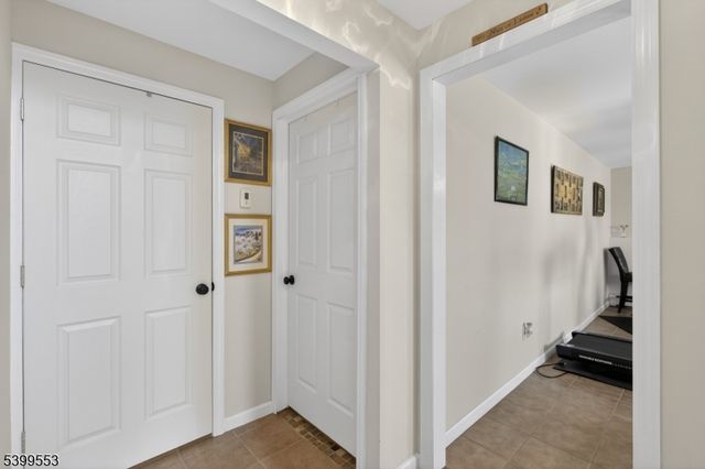 29 Newman Rd, Wantage Twp., NJ 07461