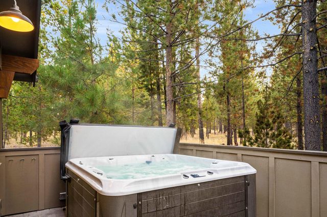 56815 Dancing Rock Loop 3, Bend, OR 97707