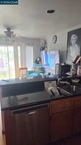 905 Anderson, Suisun City, CA 94585