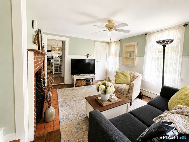 23 Union Street, Manchester, CT 06042