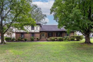 5209 Bennetts Pasture RD, Suffolk, VA 23435