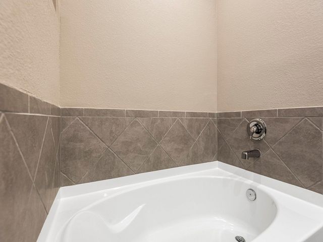 9278 Inland Leather Lane, Conroe, TX 77385