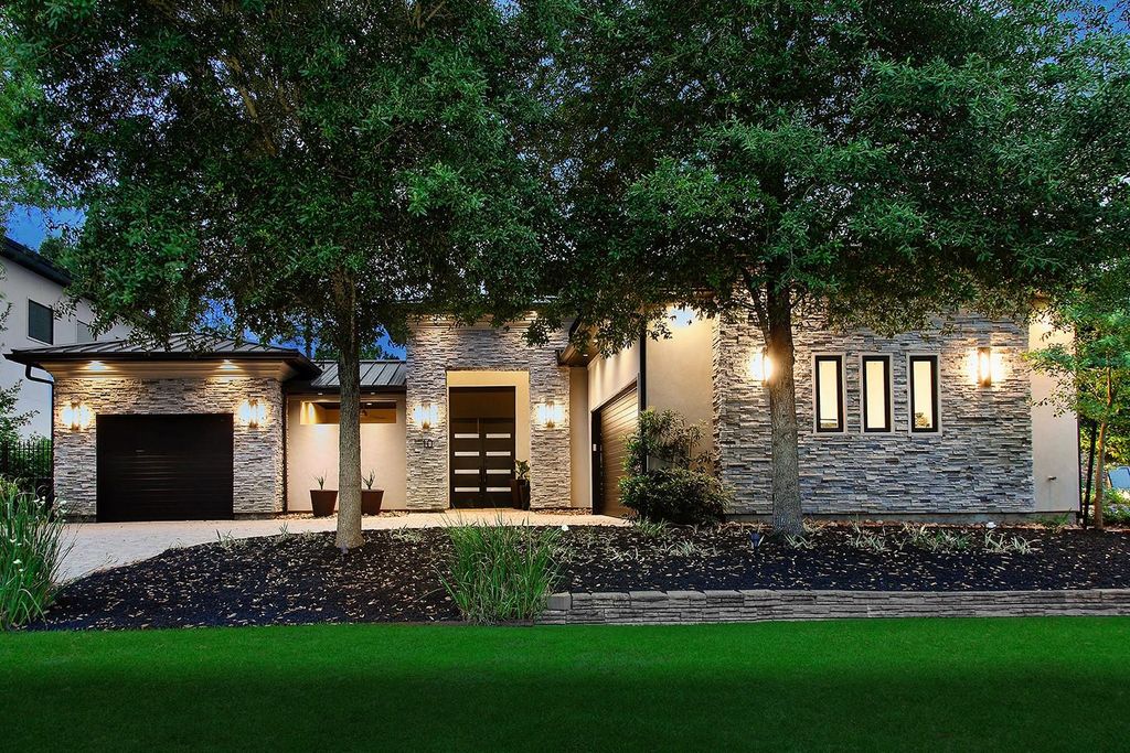 10 Kingscote Way, The Woodlands, TX 77382