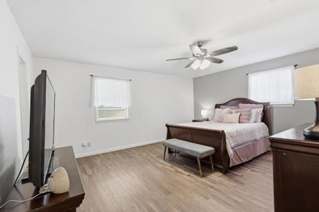 709 Lexington Drive, Irving, TX 75061