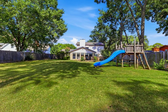 709 Lexington Drive, Irving, TX 75061