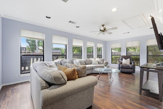 709 Lexington Drive, Irving, TX 75061