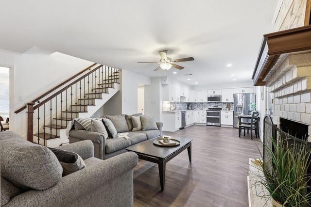 709 Lexington Drive, Irving, TX 75061