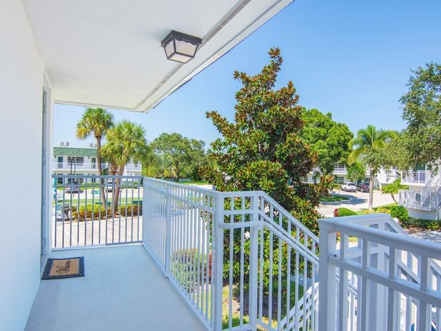 2800 Indian River Boulevard 6H, Vero Beach, FL 32960