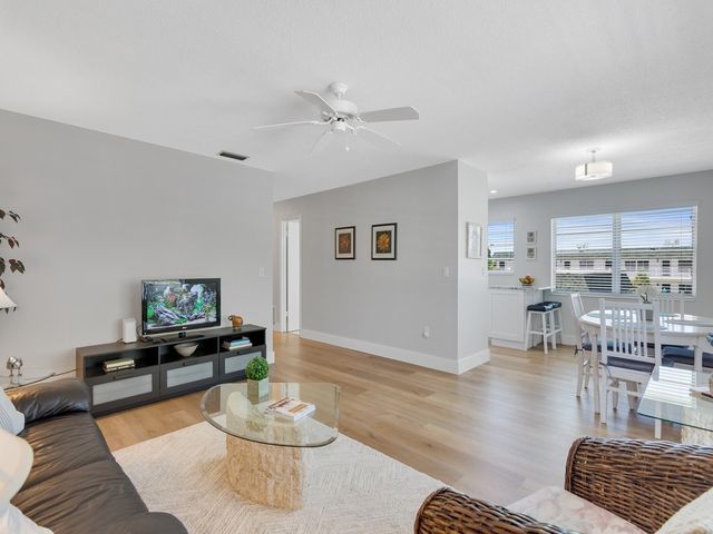 2800 Indian River Boulevard 6H, Vero Beach, FL 32960