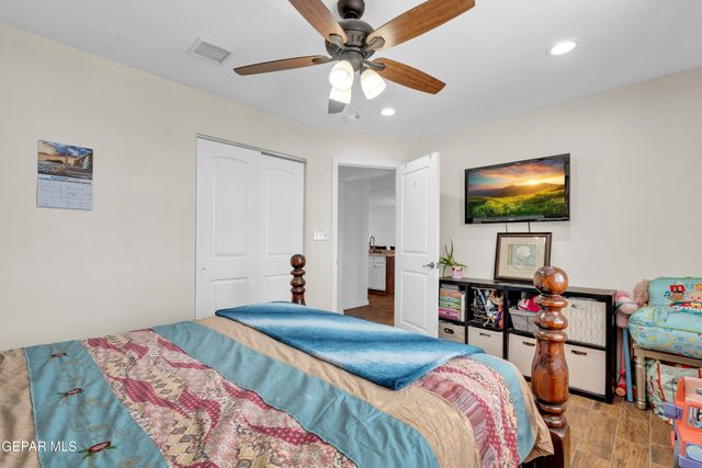 14057 Fortuna Street, Clint, TX 79928