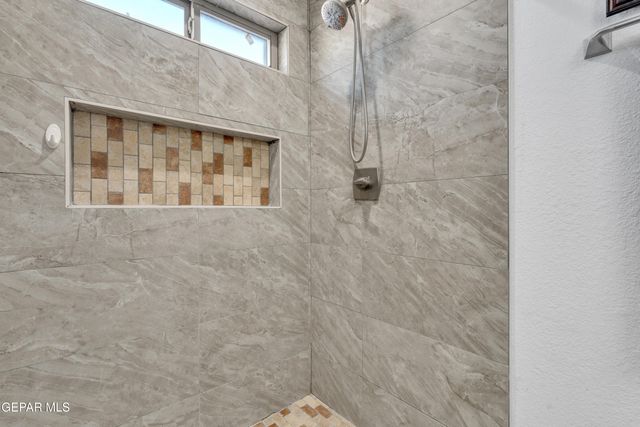 14057 Fortuna Street, Clint, TX 79928