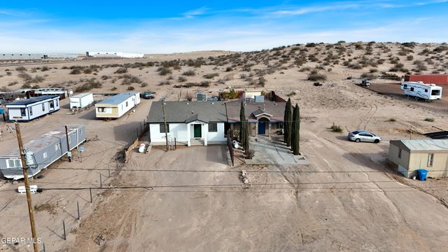14057 Fortuna Street, Clint, TX 79928