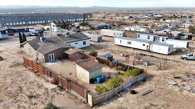 14057 Fortuna Street, Clint, TX 79928