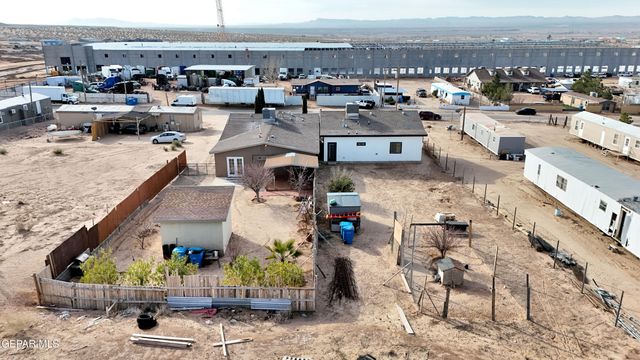 14057 Fortuna Street, Clint, TX 79928