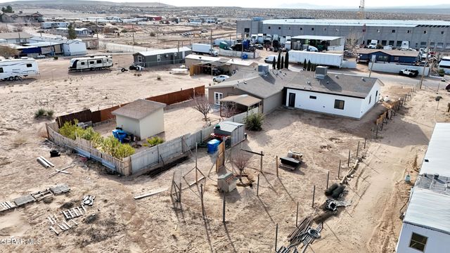 14057 Fortuna Street, Clint, TX 79928