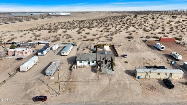 14057 Fortuna Street, Clint, TX 79928