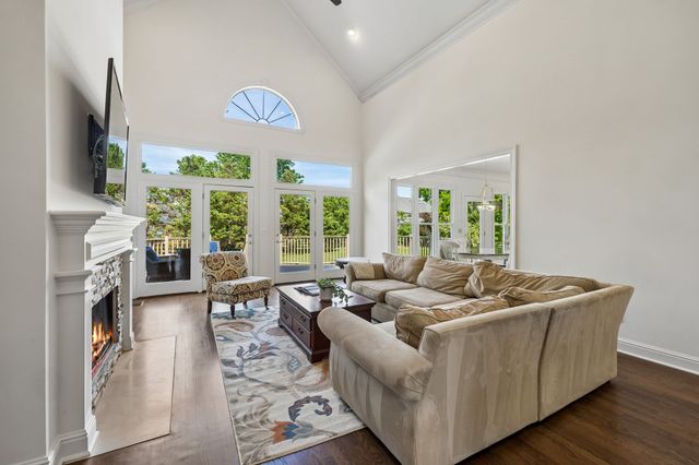 608 Akin Ct, Franklin, TN 37064