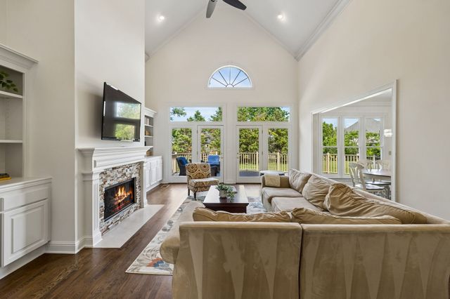 608 Akin Ct, Franklin, TN 37064