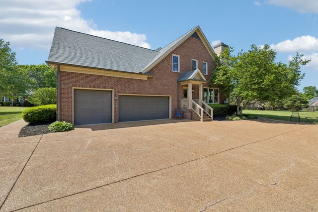 608 Akin Ct, Franklin, TN 37064