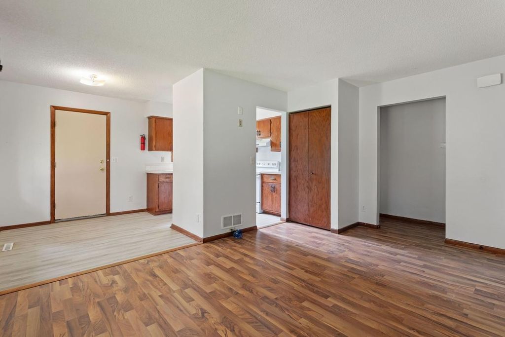 6264 15th Street N, Oakdale, MN 55128 — photo 2