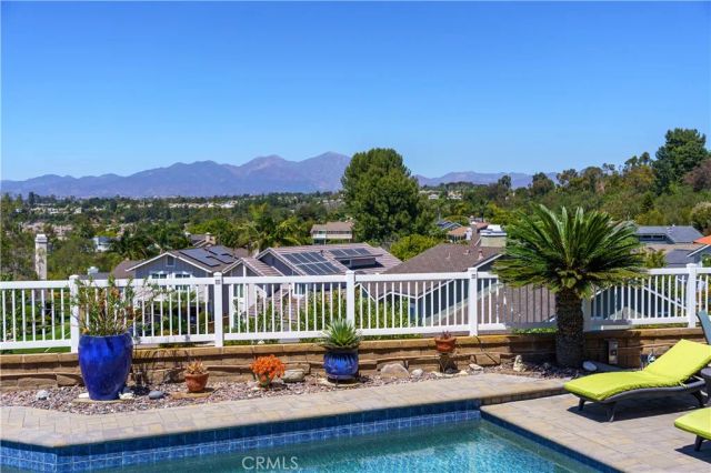 26151 Buscador, Mission Viejo, CA 92692