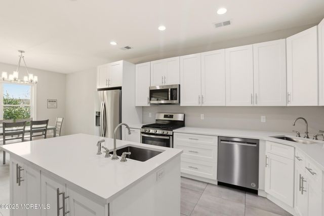 119 N Zinfandel Road, Lakewood, NJ 08701