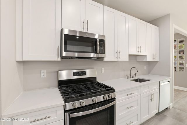 119 N Zinfandel Road, Lakewood, NJ 08701