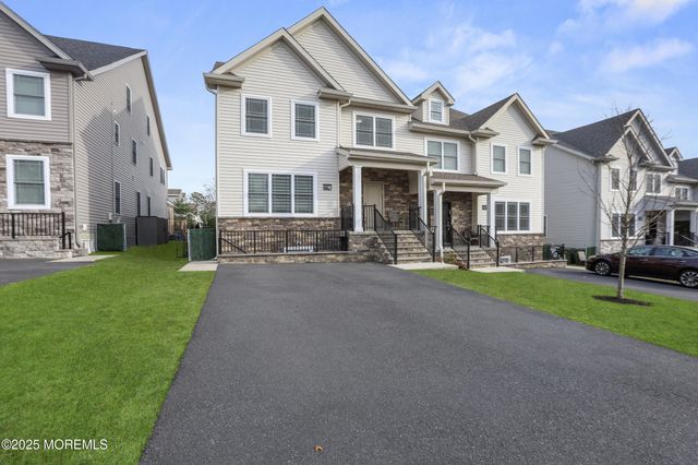 119 N Zinfandel Road, Lakewood, NJ 08701