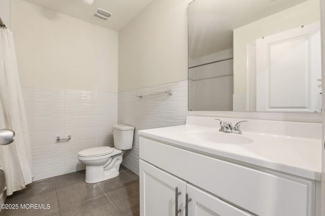 119 N Zinfandel Road, Lakewood, NJ 08701