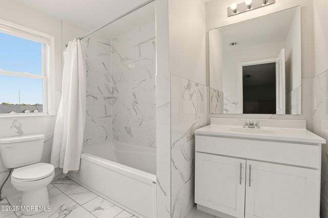 119 N Zinfandel Road, Lakewood, NJ 08701