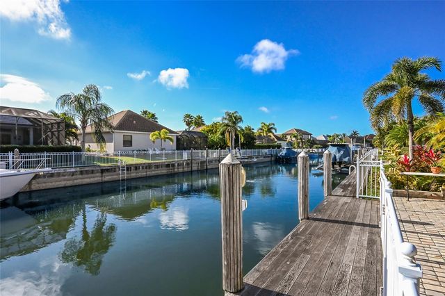 525 MAST DRIVE, Bradenton, FL 34208