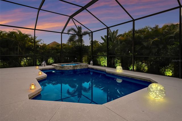 525 MAST DRIVE, Bradenton, FL 34208